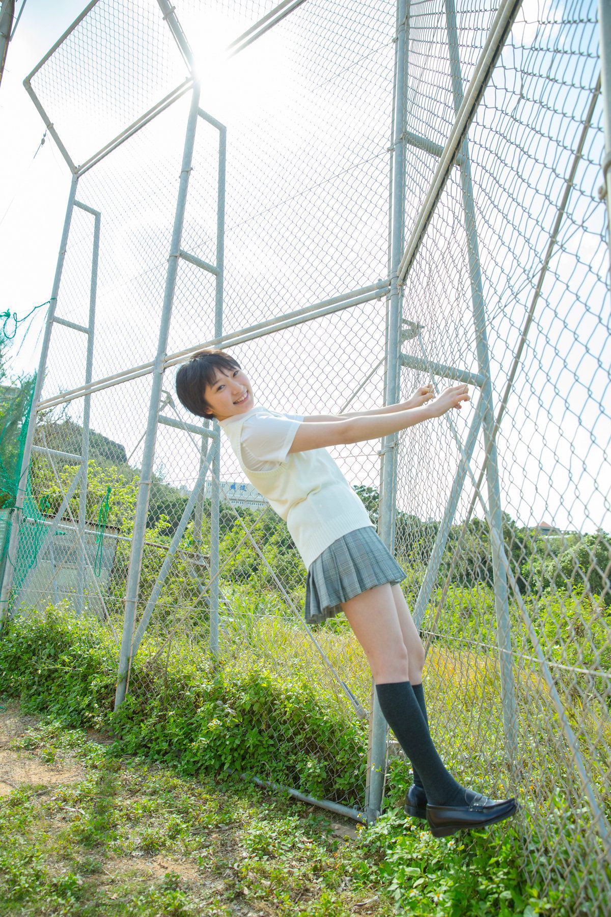 Karin Miyamoto Halaman 1 No.60616b