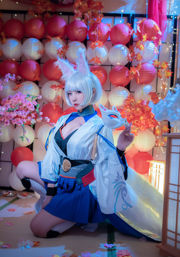 [ภาพคอสเพลย์] ยอดนิยม Coser Nizo Nisa - Azur Lane Kaga