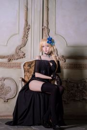 Beauty Coser Qing Qingzi Js "Платье Жанны д'Арк"