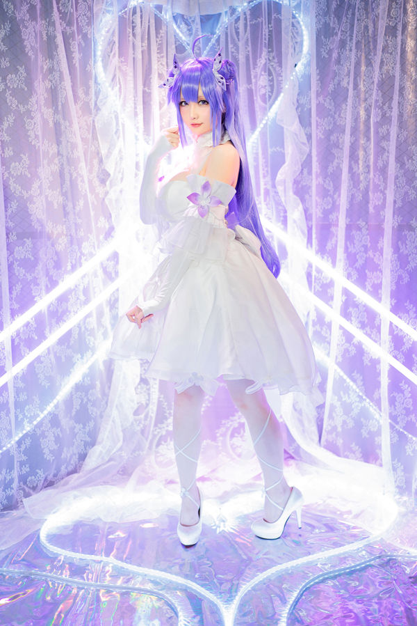 [Foto de celebridade da Internet COSER] Miss Coser Xing Zhichi - branco puro e preto "Unicórnio"