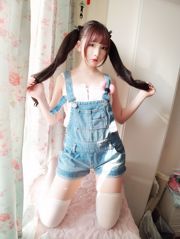 [网红Coser] Furukawa kagura "Denim Sling Shorts"